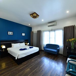 Hanoi Starlight Boutique Hotel